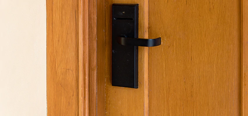 Home Security And Alarm Monitoring in Golden Hills, California